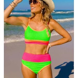 🆕🩷💚PINK LILY X TORI: PINK/GREEN Neon Color Block Bikini Top SMALL